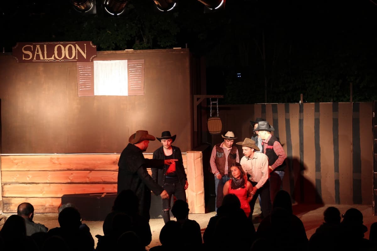 Auch die Entführung von Jane (Luisa Stark) läuft komplett schief.